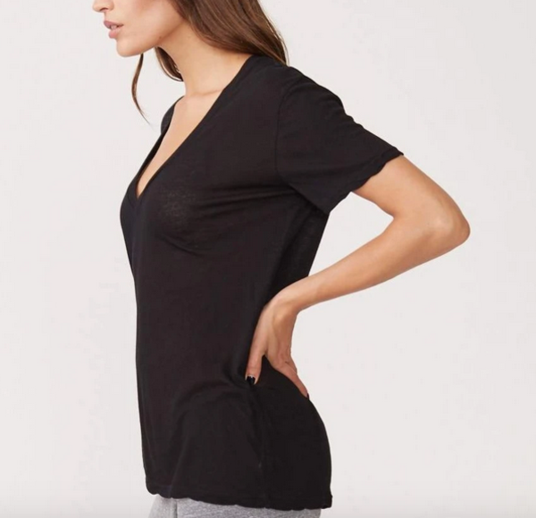 MONROW Relaxed V-neck top - Faded Black MONROW Relaxed V-neck top - Faded Black
