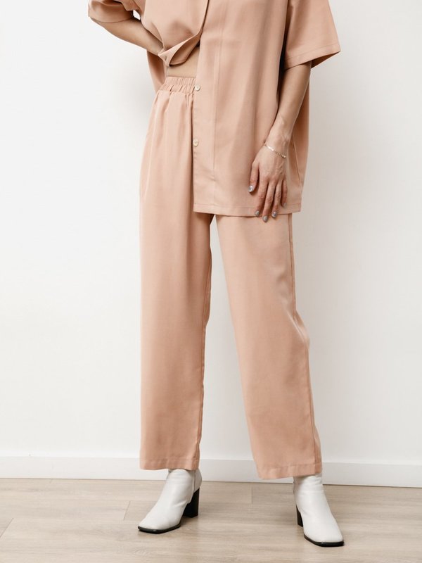 Priory Vista Modal Pant - Dusty Pink Priory Vista Modal Pant - Dusty Pink