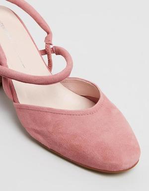"INTENTIONALLY __________." Freckle Heel "INTENTIONALLY __________." Freckle Heel