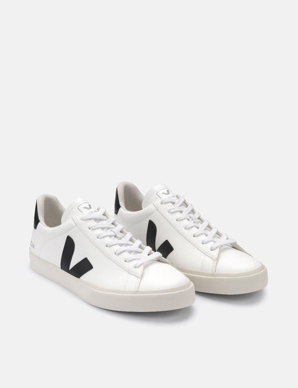 veja black campo trainers