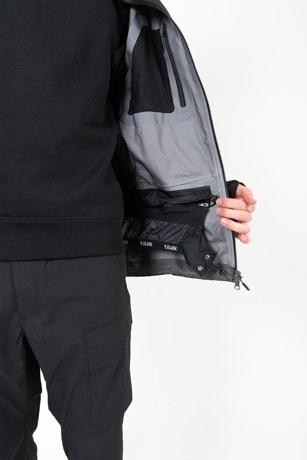 Tilak Evolution Jacket - Caviar Black | Garmentory
