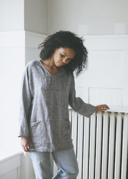 Le Fil Rouge Linen Tunic - Navy and White Le Fil Rouge Linen Tunic - Navy and White
