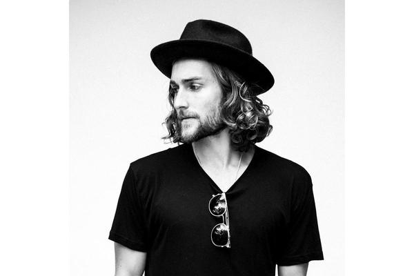 UNISEX Yellow 108 Luke Fedora - Black | Garmentory display picture 3