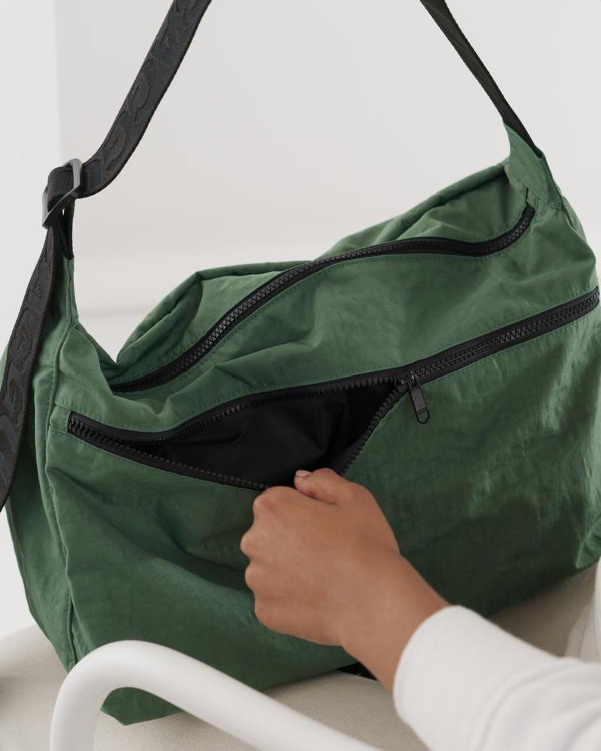 BAGGU Sport Messenger Bag Eucalyptus Garmentory