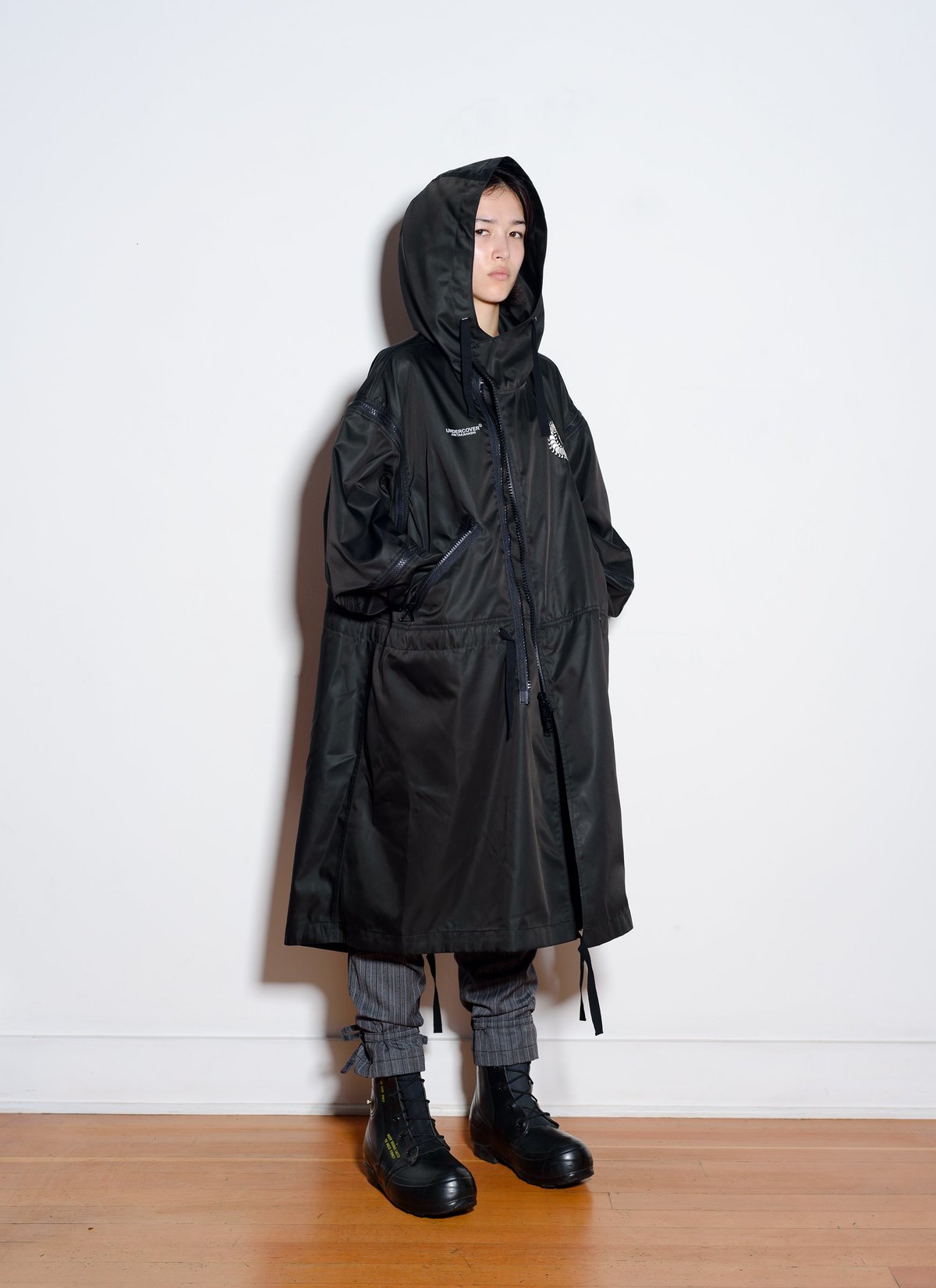 アクセサリー UNDERCOVER 20aw CHAOS UND GLEICHGEWICHT Undercover Chaos Und Gleichgewicht Tee - Black | Garmentory