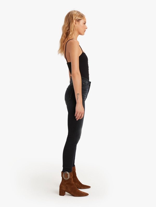 Mother Denim High Waisted Looker - Coffee, Tea or Me? Mother Denim High Waisted Looker - Coffee, Tea or Me?