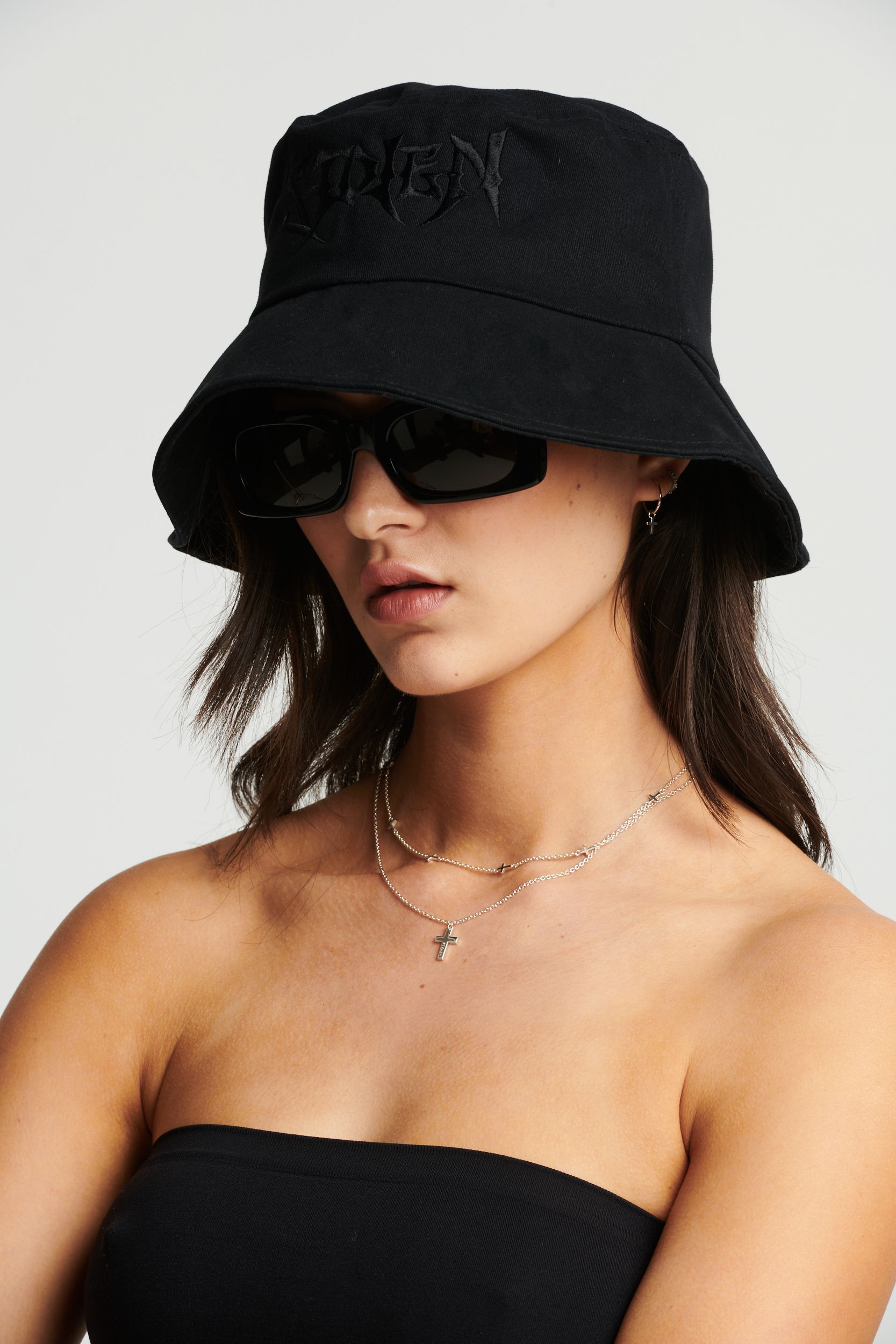 STOLEN GIRLFRIENDS CLUB Black Lounge Lizard Bucket Hat BSL_Web_Bird-Bucket-  main image 4