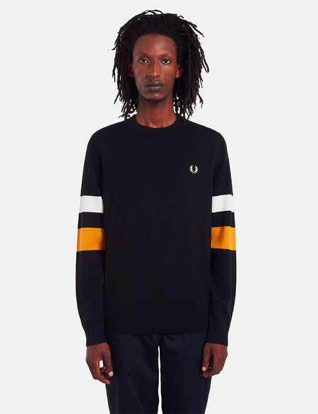Fred Perry Tipped Sleeve Crew Neck 