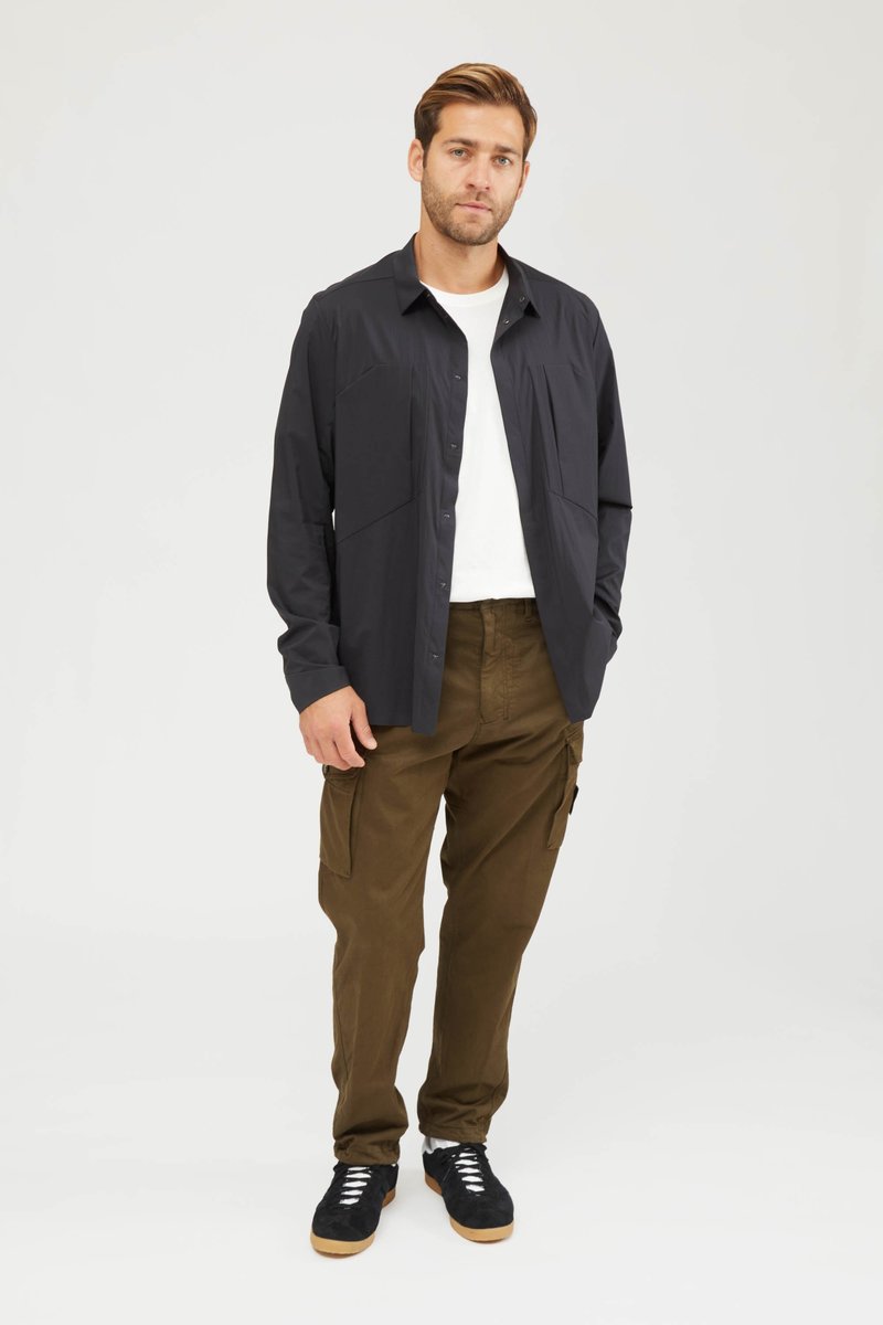 VEILANCE DEMLO OVERSHIRT - BLACK | Garmentory