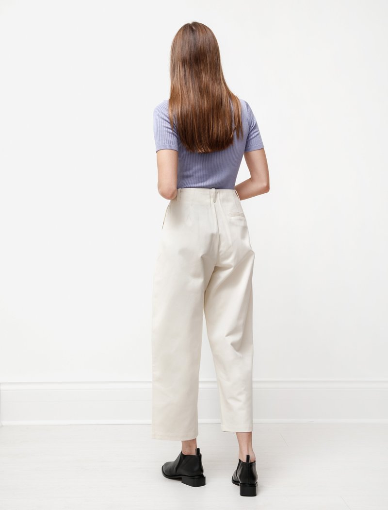 Priory Pleat Pant - Natural