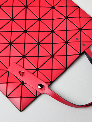 BAO BAO ISSEY MIYAKE LUCENT MATTE 2 Bag - RED BAO BAO ISSEY MIYAKE LUCENT MATTE 2 Bag - RED