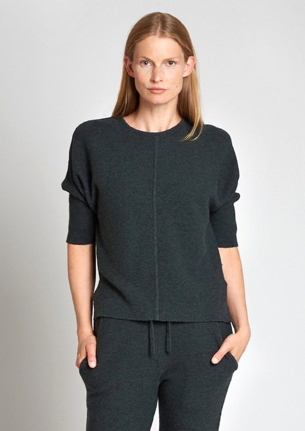 Oyun Elbow Sleeve Knit Sweaters - Black Oyun Elbow Sleeve Knit Sweaters - Black