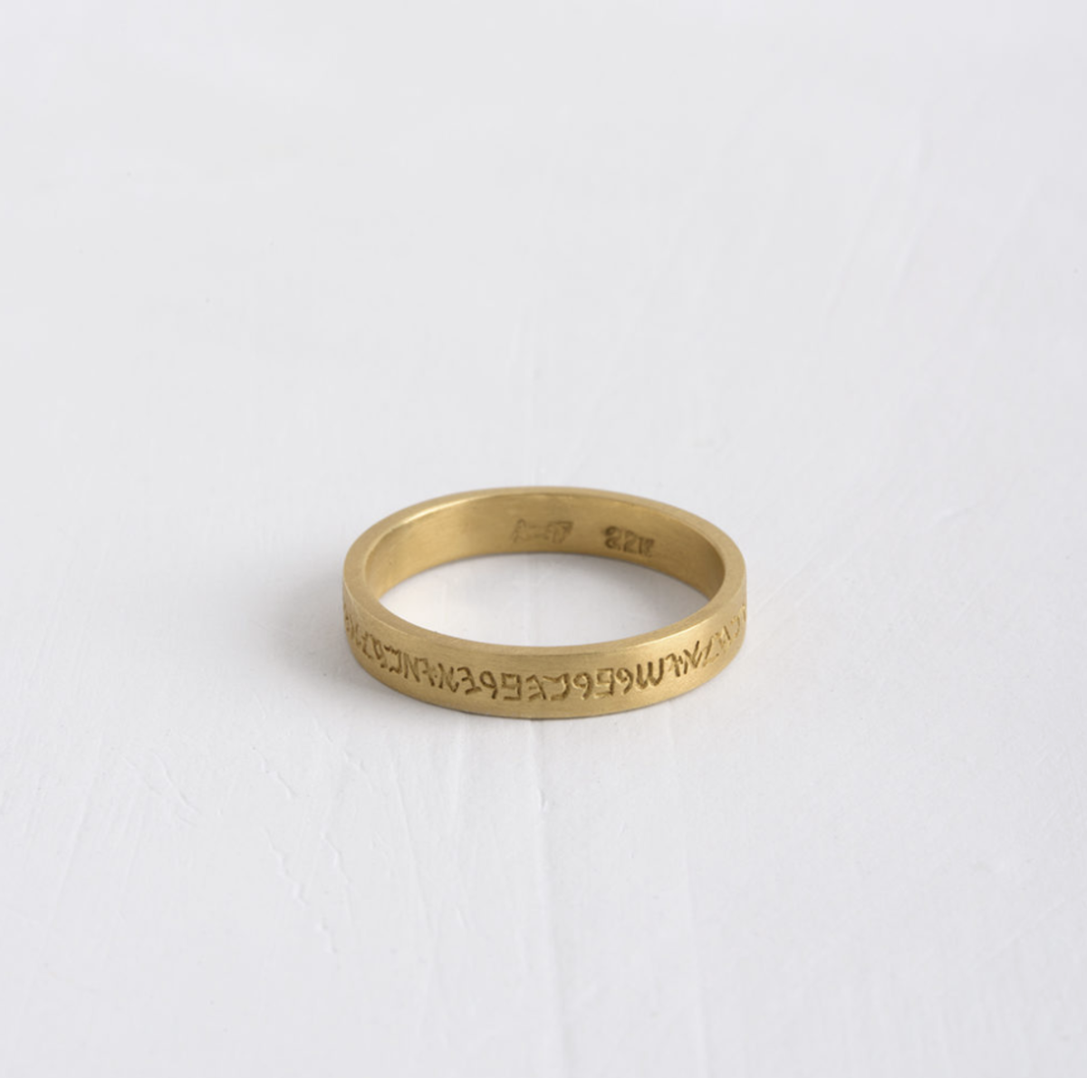 Agas & Tamar Engraved Flat Wide Band Ring - Yellow gold - Image 1 of 1