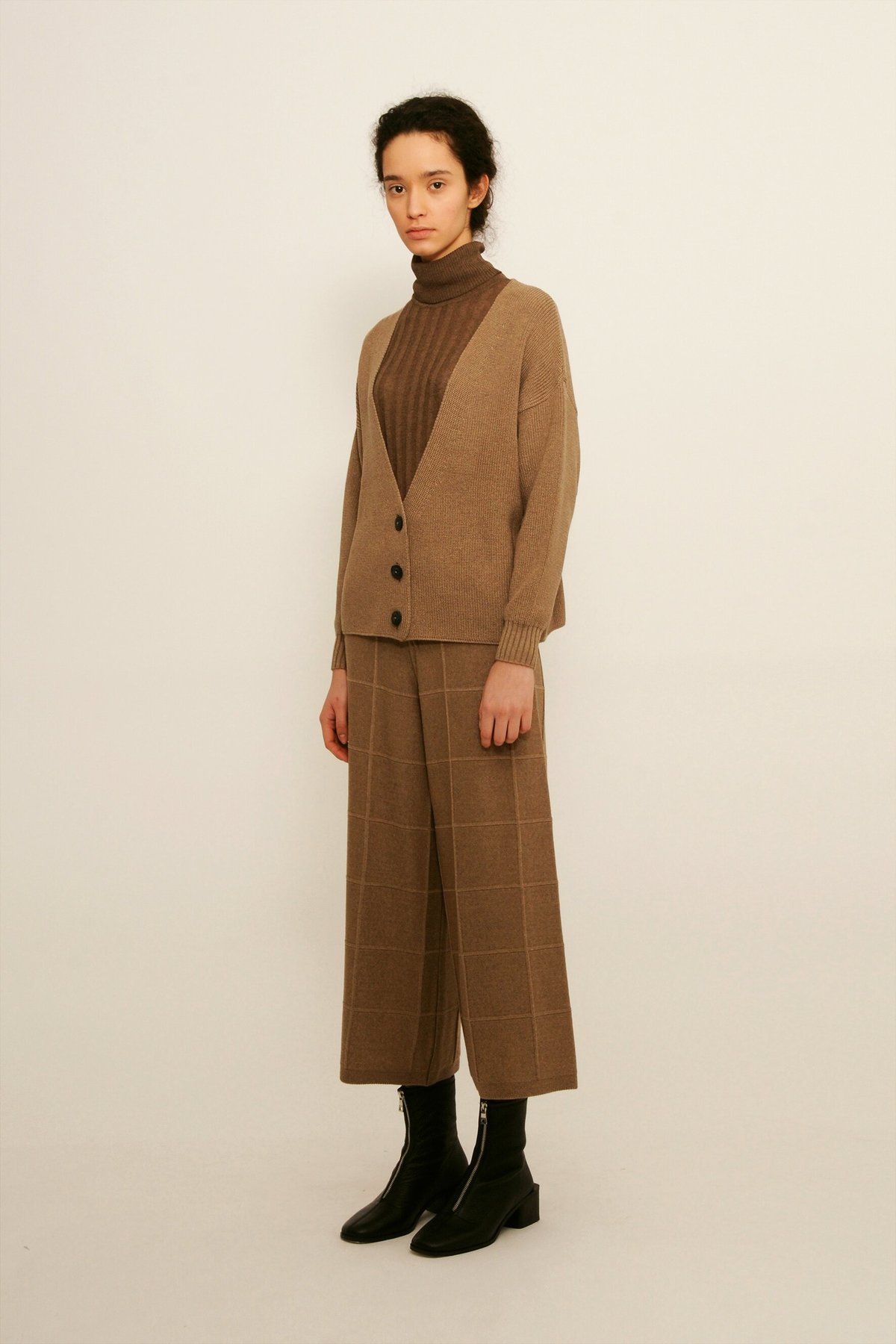 Diarte Palau Cardigan - Taupe - Image 3 of 5