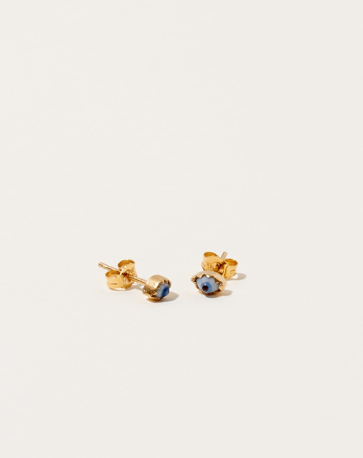 Grainne Morton Eye Single Mismatched Stud - Image 2 of 2