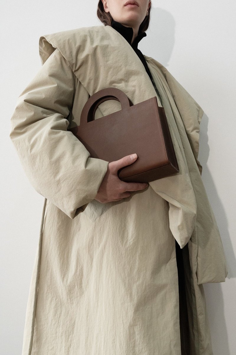 ダウンジャケット AMOMENTO GOOSE DOWN MUFFLER PUFFER AMOMENTO Goose Down Muffler Puffer - Olive | Garmentory