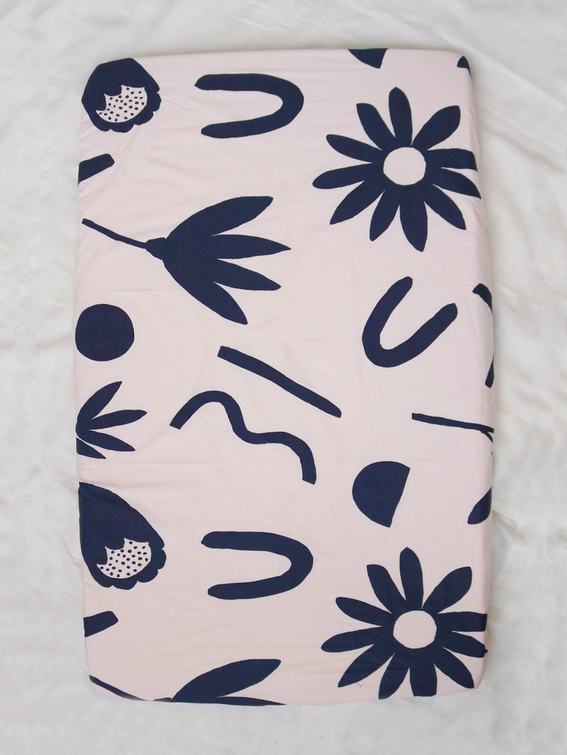 Floral Dreams Fitted Cot Sheet - Ink