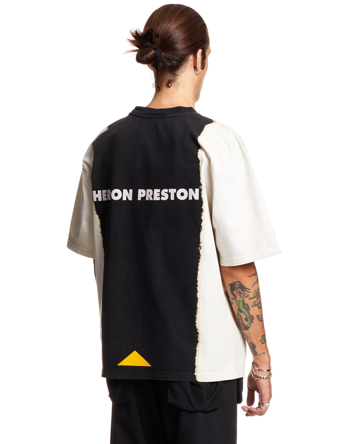 Heron Preston★ロゴ入りTシャツ Heron Preston logo-embroidered Cotton T-shirt | Orange