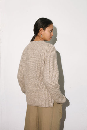 SHAINA MOTE Fuerza Sweater - Melange Beige SHAINA MOTE Fuerza Sweater - Melange Beige