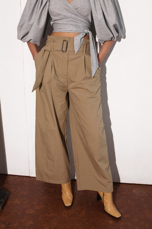 SHAINA MOTE Museo Trouser - Beige SHAINA MOTE Museo Trouser - Beige