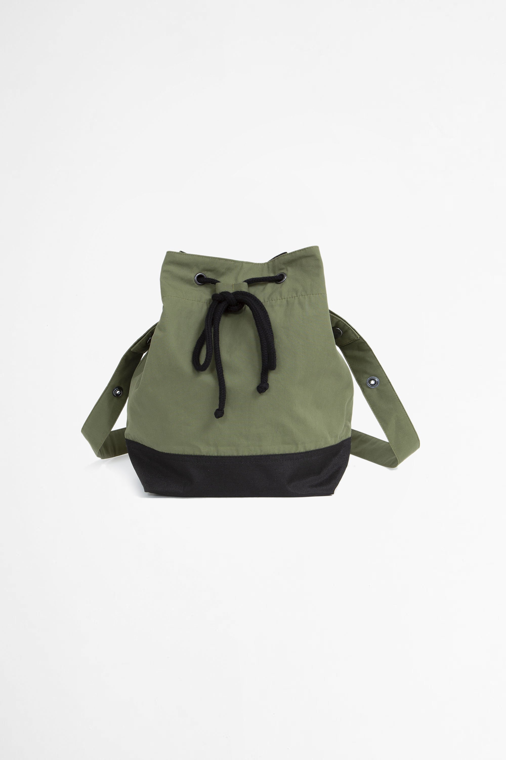 Soft-bucket-bag-proofed-