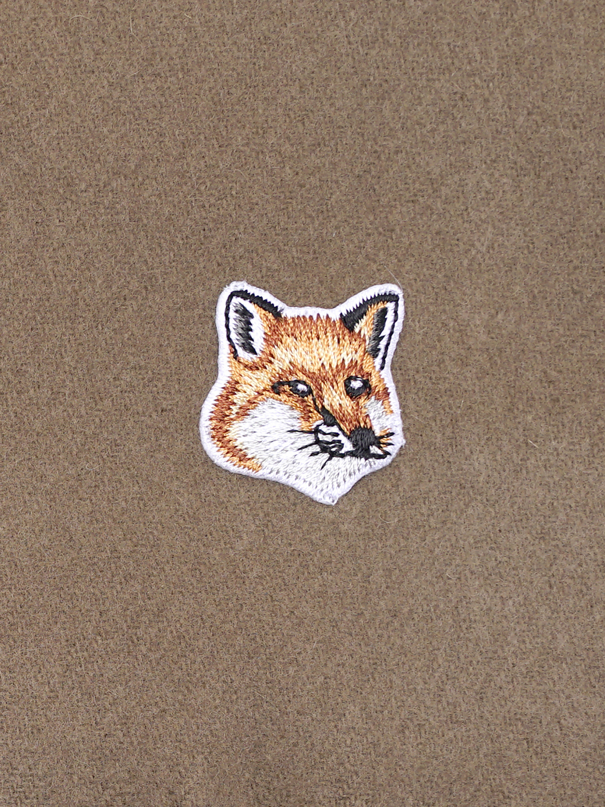 UNISEX Maison Kitsuné W_SMALL FOX HEAD WOOL SCARF - BEIGE - Image 4 of 6