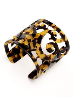 Lisa August Large Filigree Tortoise Cuff Lisa August Large Filigree Tortoise Cuff