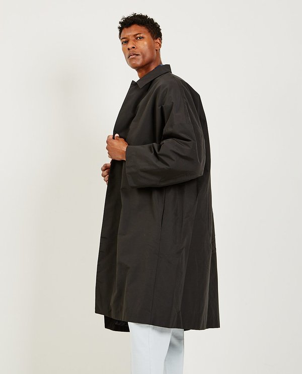 Willy Chavarria Padded Mac Trench Coat - black | Garmentory