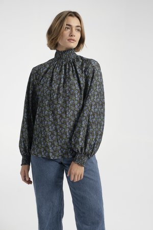 No.6 Thea Blouse - Black/Blue No.6 Thea Blouse - Black/Blue