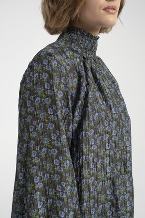 No.6 Thea Blouse - Black/Blue No.6 Thea Blouse - Black/Blue