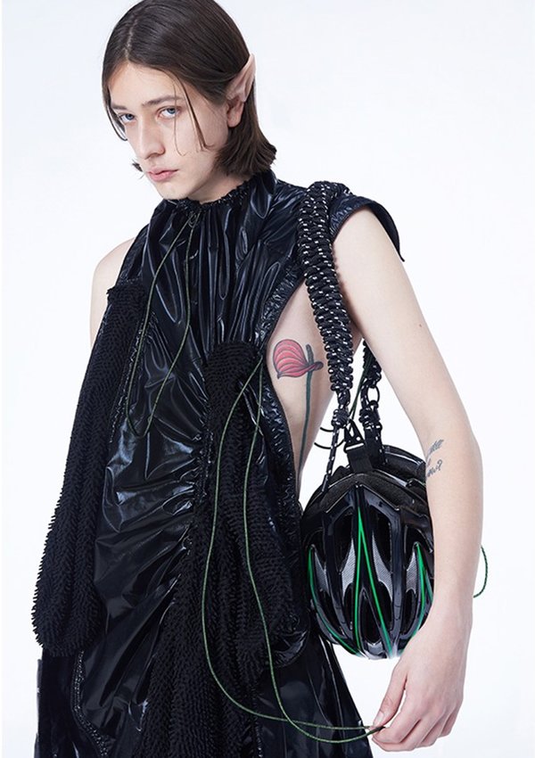NUTEMPEROR Xenotransplantation Project YinYin bag 022 - Black 