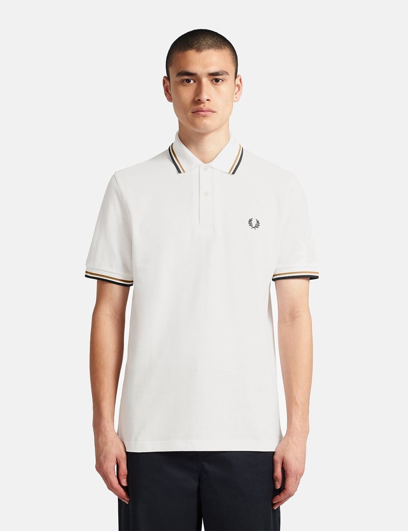 Tシャツ・カットソー FRED PERRY FW24 POLO WITH LOGO (FP SM7187 51 100) Men's Polo Shirts | Short & Long Sleeved Polo Shirts | Fred