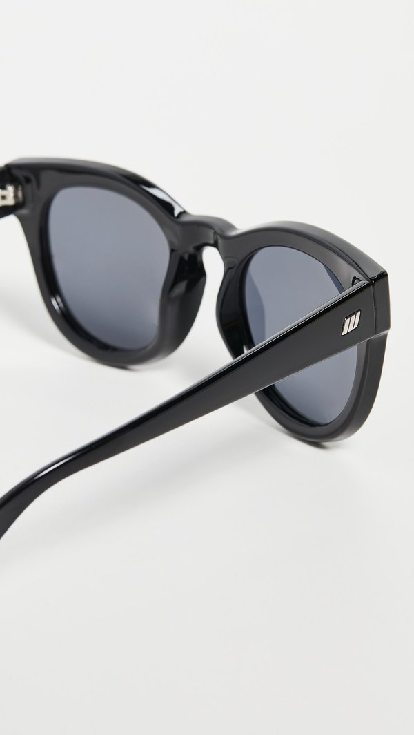 Le Specs Jealous Games Glasses - Black | Garmentory display picture 1