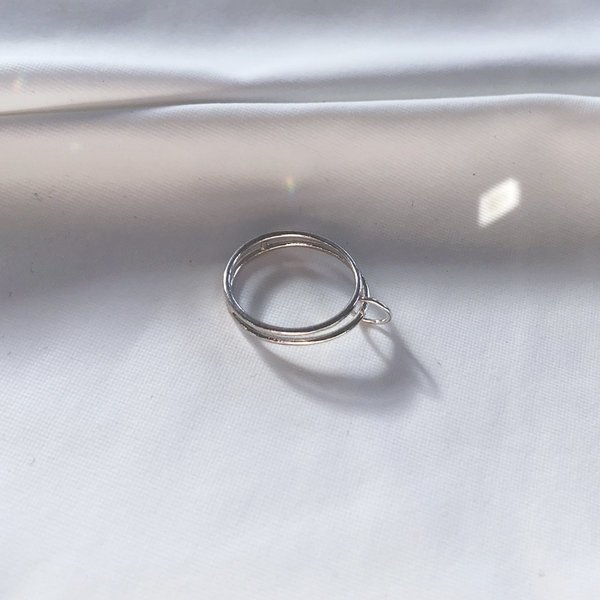 Metalepsis Projects Float Ring - Sterling silver Metalepsis Projects Float Ring - Sterling silver