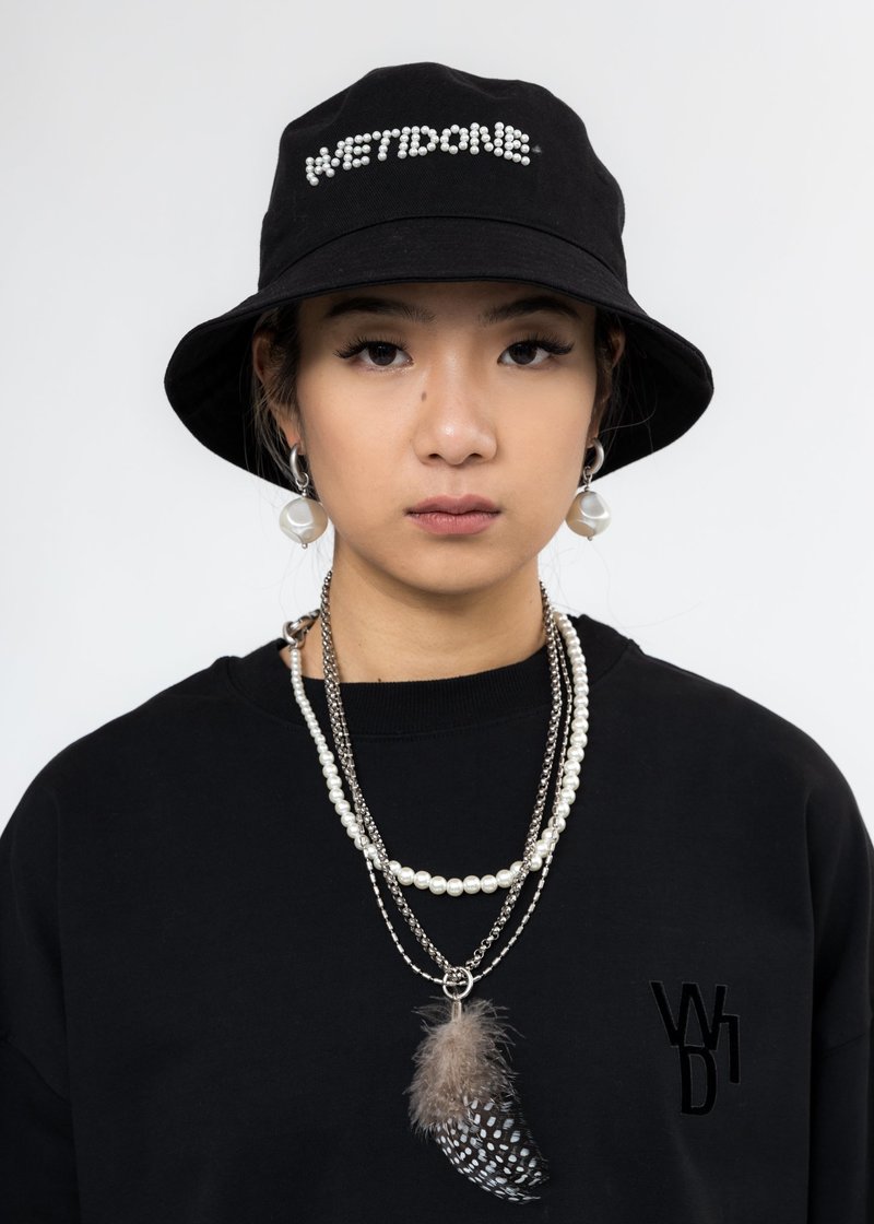 WE11DONE Pearl Logo Bucket Hat NEW NEVER WORN Genuine we11done black logo bucket hat New with tags SSENSE  main image 4
