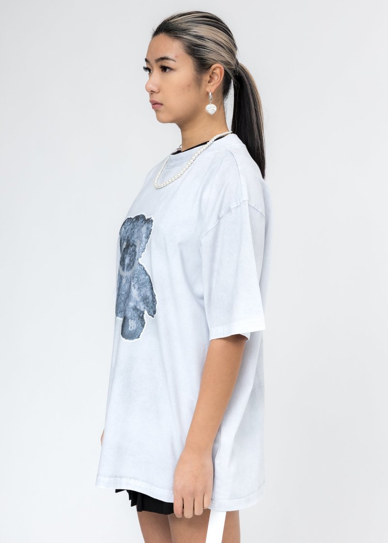 we11done Pearl Necklace Teddy Reflect T-Shirt - White