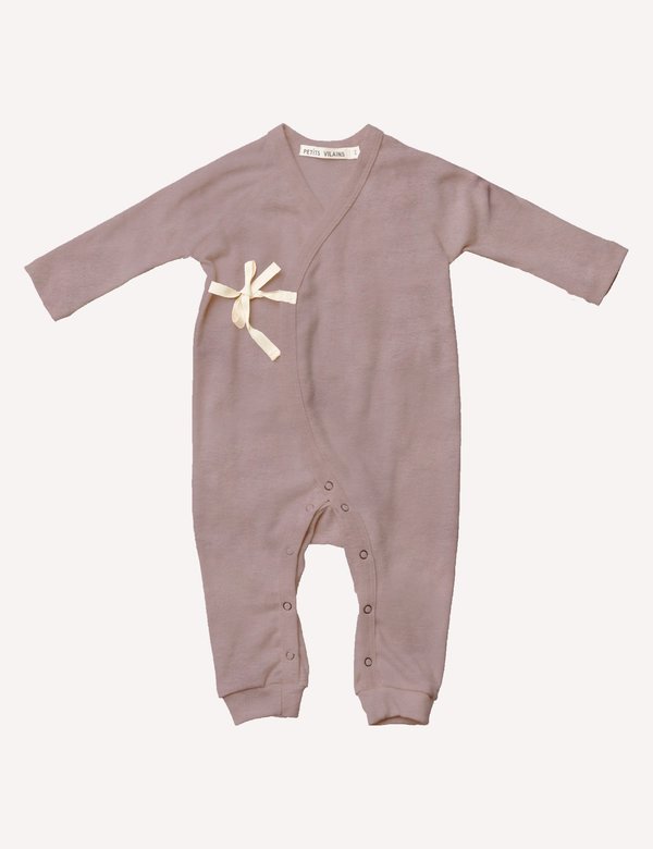 Petits Vilains Noé Wrap Onesie - Mauve Petits Vilains Noé Wrap Onesie - Mauve
