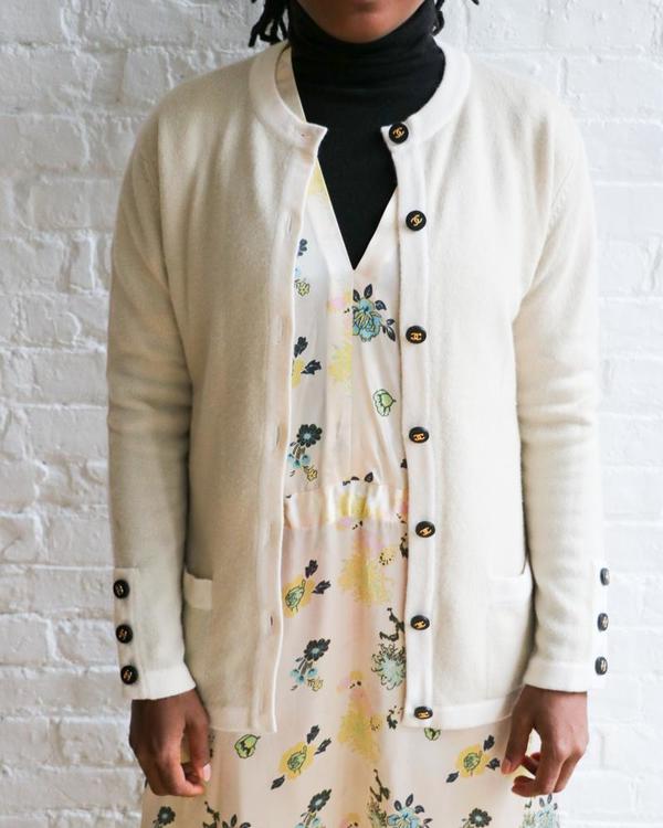 [pre-loved] Chanel Cashmere Cardigan - Cream