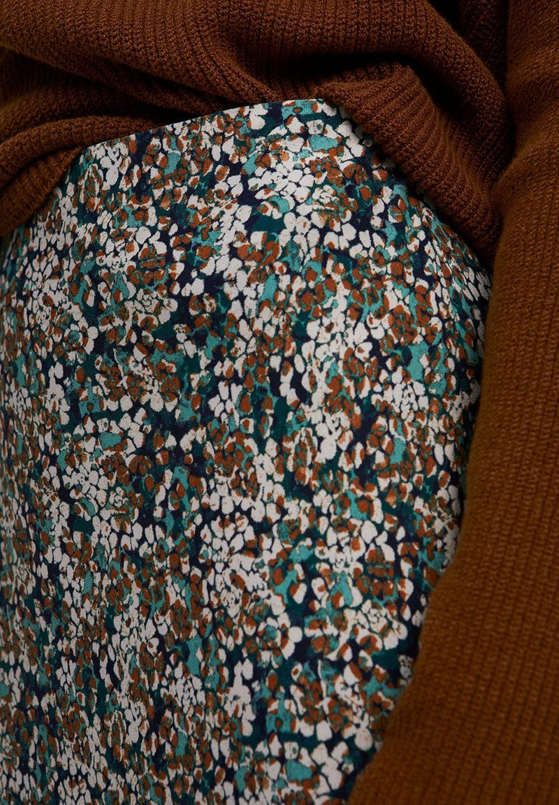 Armedangels Devoraa Heather Winter Lenzing Ecovero Skirt