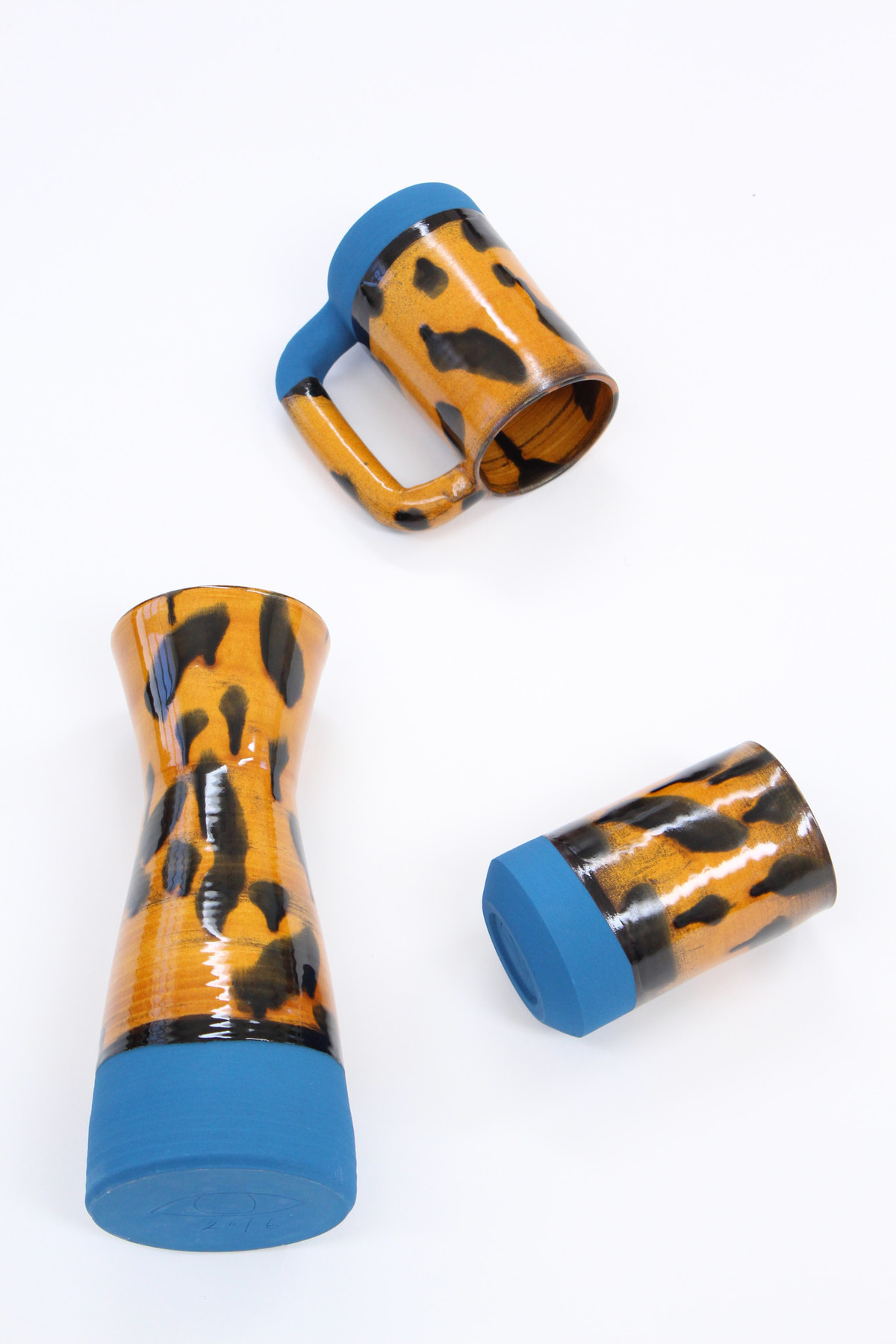 Workaday Ceramic Tortoise Shell Mug - Image 3 of 7