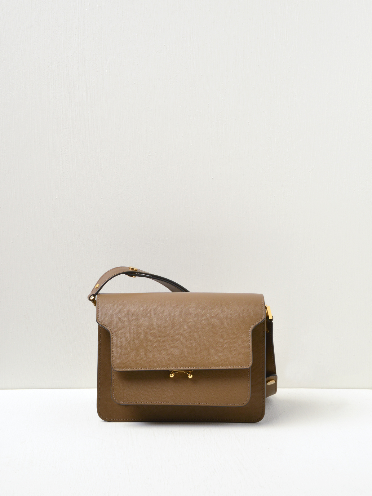Marni MEDIUM TRUNK BAG - CIGAR | Garmentory Marni MEDIUM TRUNK BAG - CIGAR | Garmentory