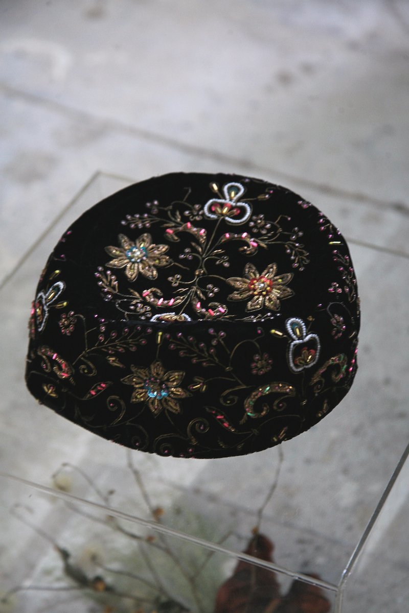 Vintage Pillbox Hat by Noreen Fashions Rhinestone Similar Items to Vintage Noreen Fashions Black Velour  main image 3