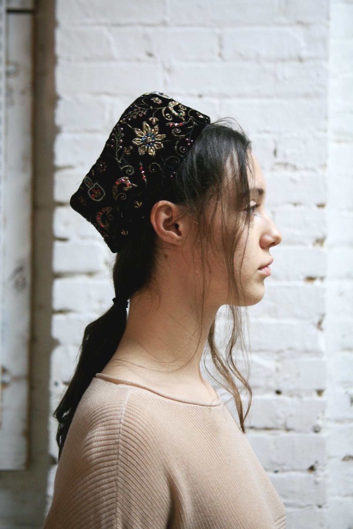 Vintage Noreen Ornamented Jeweled Pillbox Hat | Garmentory display picture 1