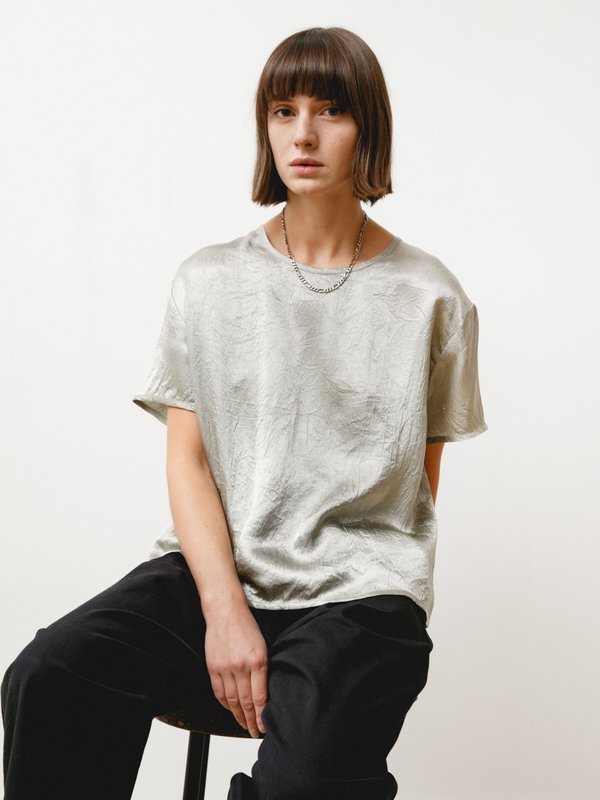 Priory Tage Tee - Crushed Slinky Silver Priory Tage Tee - Crushed Slinky Silver