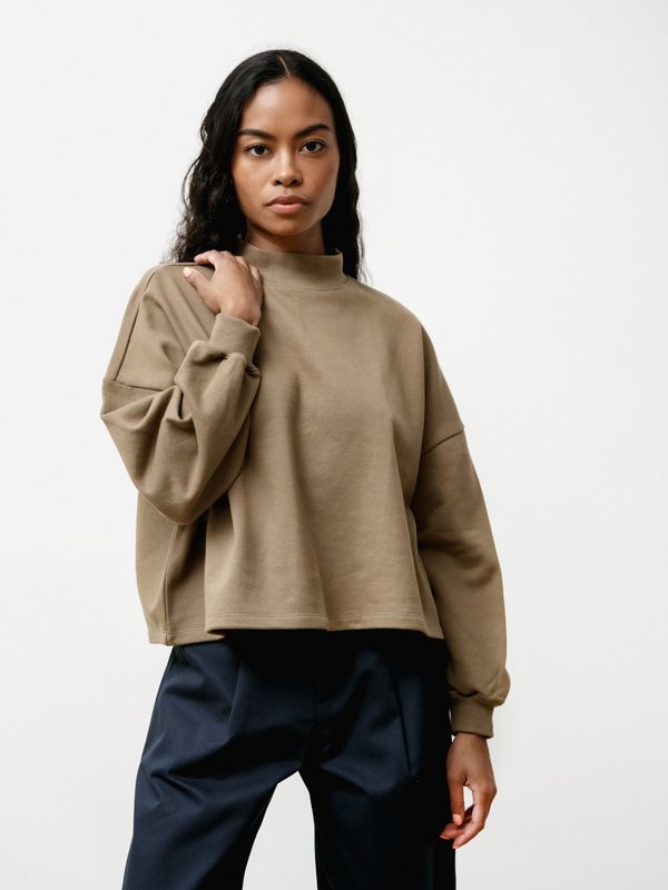 Priory Tomie Crew Lightweight Terry Sweatshirt - Olive Priory Tomie Crew Lightweight Terry Sweatshirt - Olive