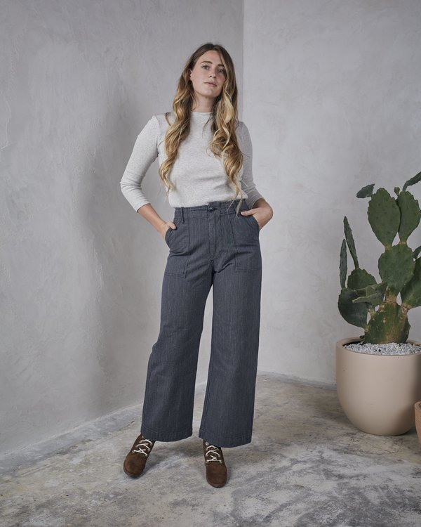 Esby Finch Jean Esby Finch Jean