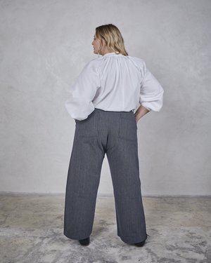Esby Finch Jean Esby Finch Jean