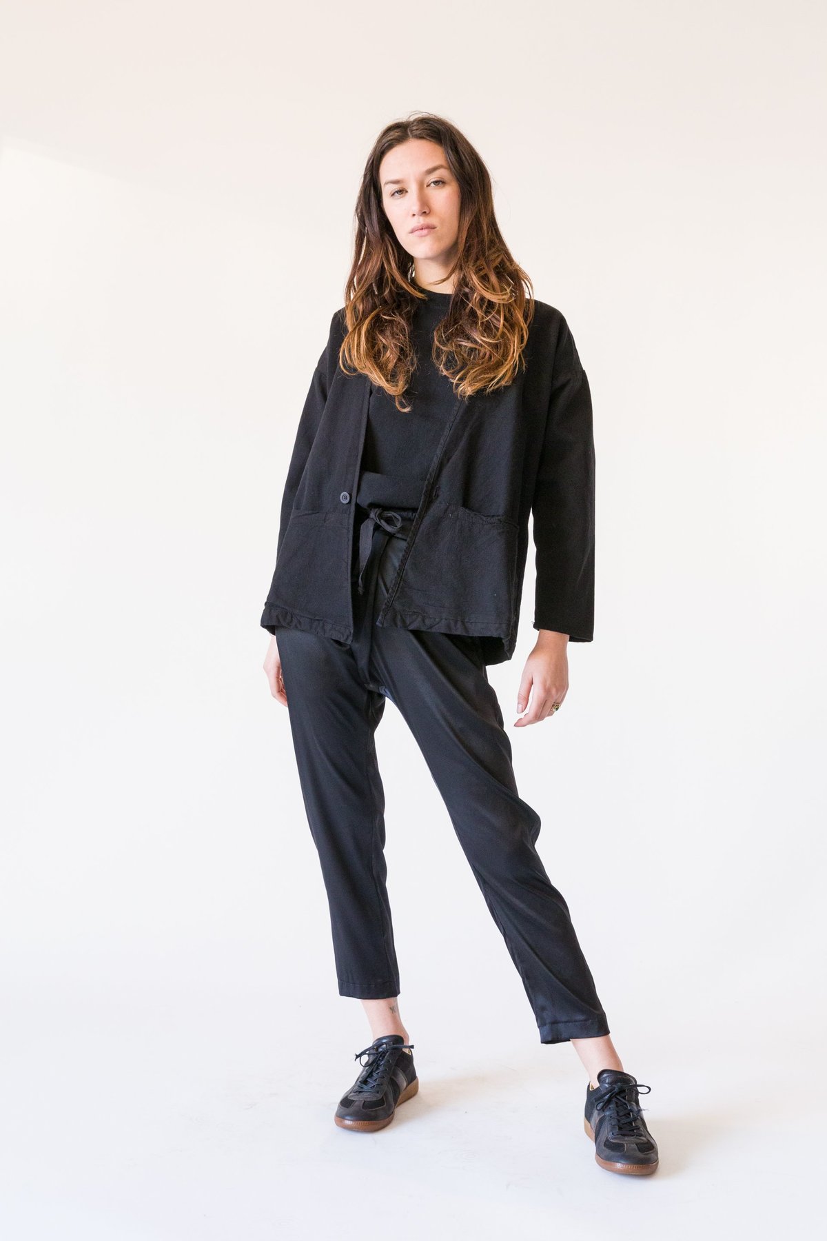 UNISEX SEEKER Lab Coat - INDIGO - Image 2 of 5