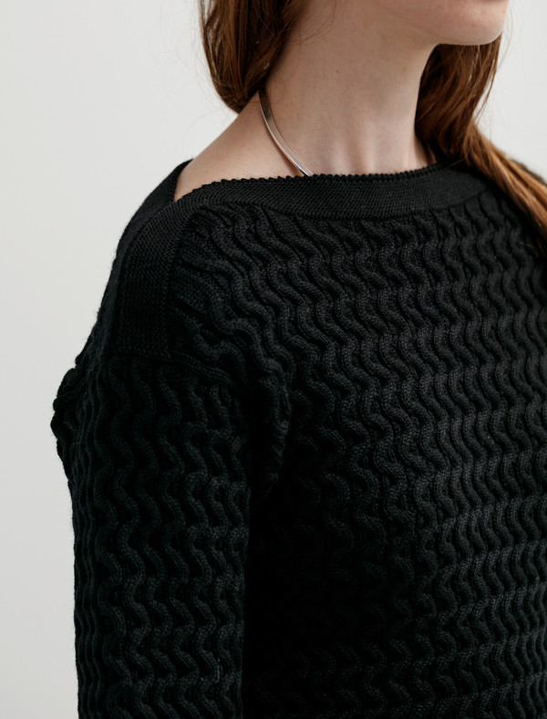 LEMAIRE ブラック ケーブルニット Lemaire Fitted Cable Knit Sweater - Black | Garmentory