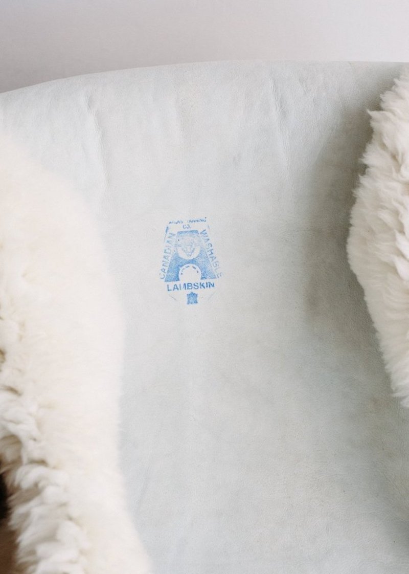 Charlie & Lee Hold Canadian Sheepskins - Shaggy White